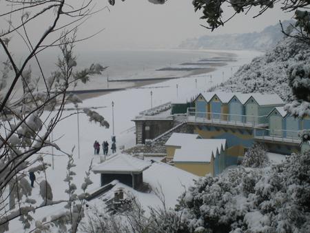 Snow  on  Bournemouth beach , sent in by Liz Whitlam