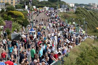 The crowds at the Air Festival 2011. 