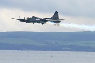 Pictures from the final day of the Bournemouth Air Festival 2011. B-17 Sally-B.
