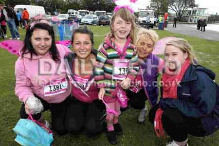 Thousands of women took to Poole Park to take part in the morning 5k Race For Life on June 24.
