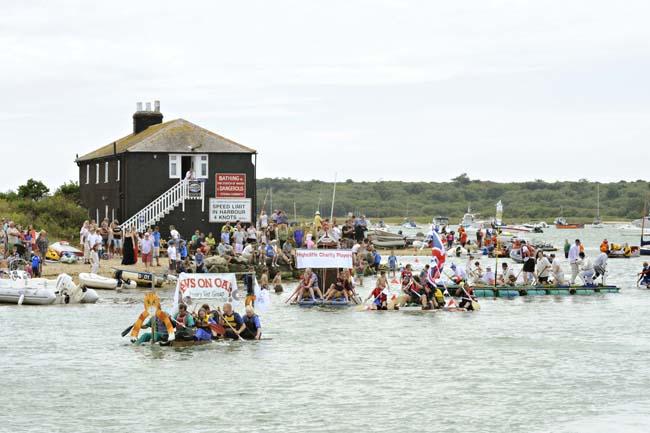 Thousands turned out for the Mudeford annual RNLI fundraiser