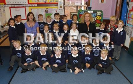 Mudeford Infants School. Hedgehogs class with, l-r, class teacher Mrs Amanda Ainsworth and teaching assistants Mrs Michelle Roberts and Mrs Carole Leftwich.