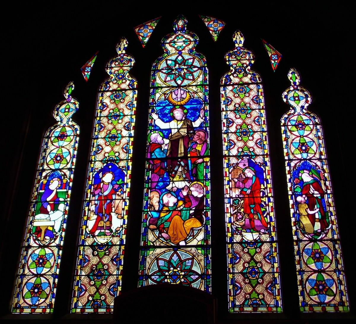 Wimborne Minster fantastic stained glass by Mark Spencer