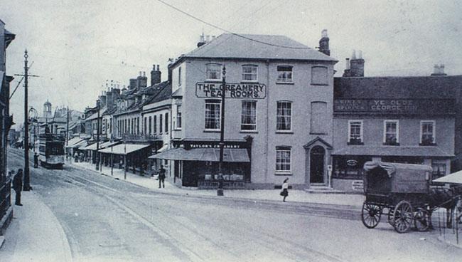 Christchurch High Street early 1900's
