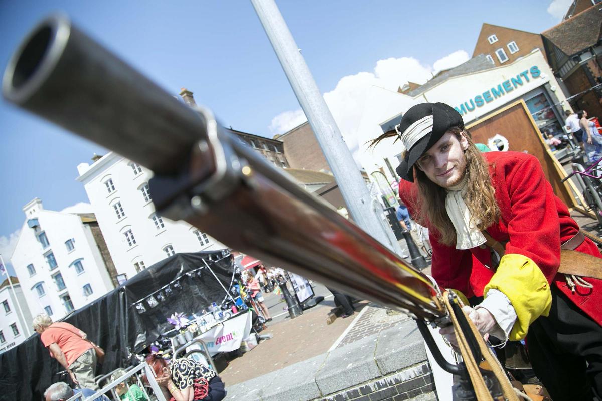 Crowds flock to Poole Quay for Harry Paye Day 2014
