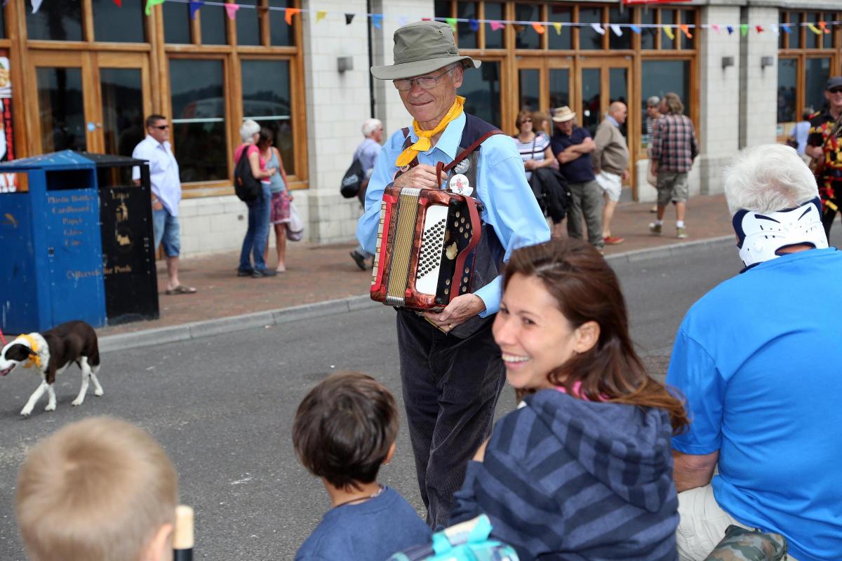 Check out all the pictures form Folk on the Quay 2014