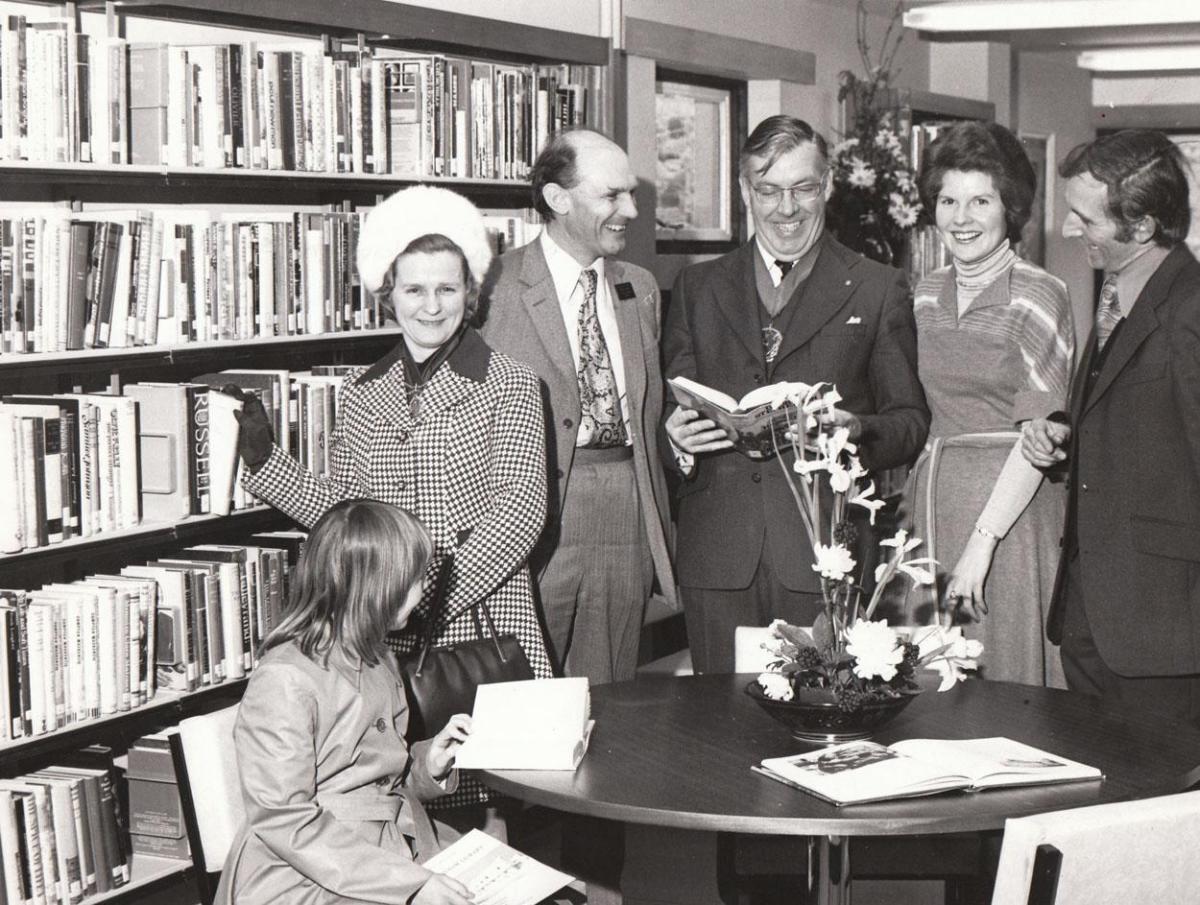 In 1976 a new library opened at Wareham. Pictured, left to right, are the Mayor and Mayores, Cllr and Mrs C Patterson, Lord Digby, Miss Marian Horton and Colin Hodge.