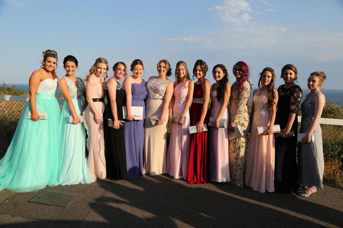 Poole High School Yr 11 prom at The Cumberland Hotel. Pictures by Richard Crease. There's 25% off all photo prints, just enter the code Echosave25 at the checkout to claim the discount