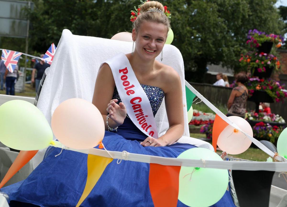 All our pictures of Upton and Lytchett Minster Carnival 2015 