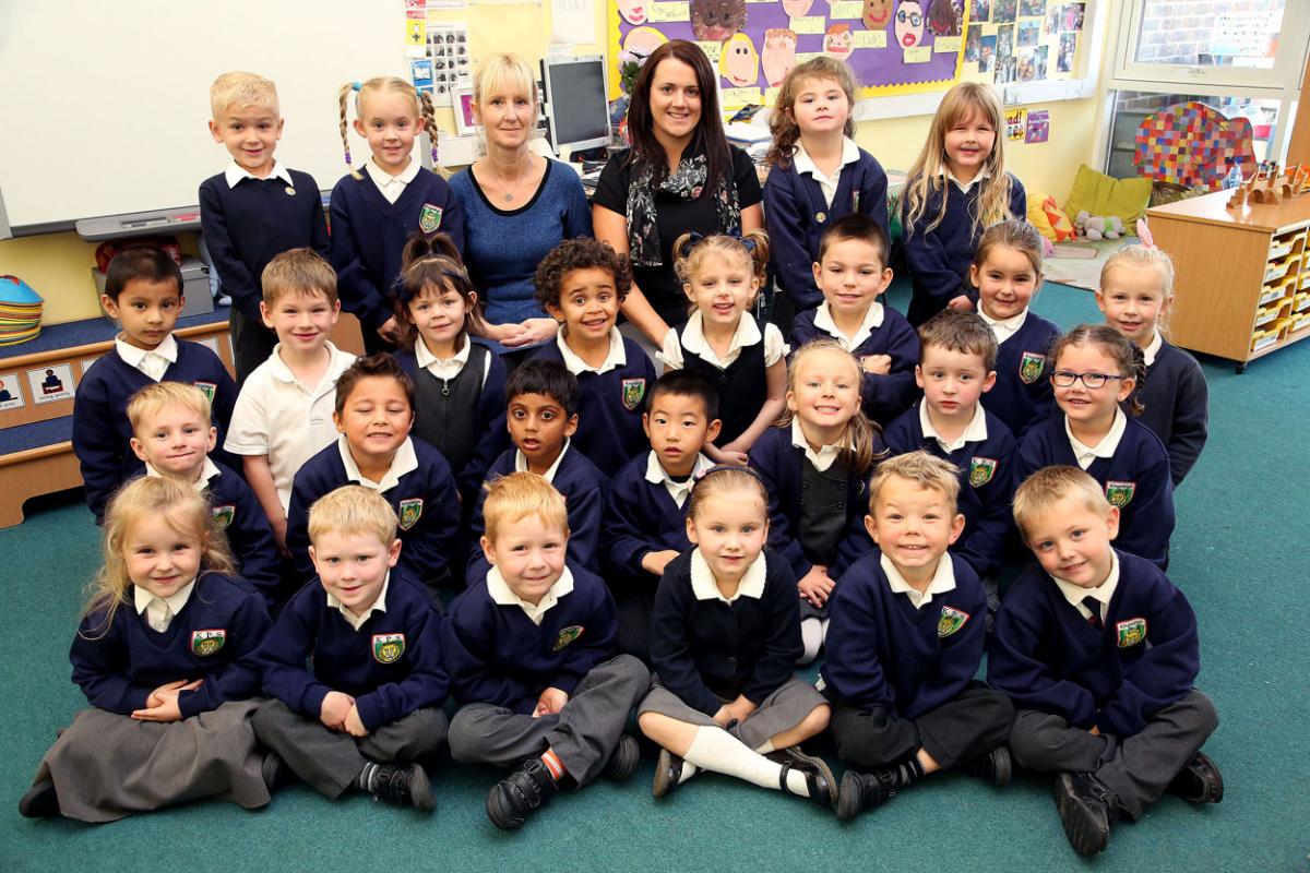 Kingsleigh Primary School pupils with TA Wendy Hawke and teacher Katie Tindall