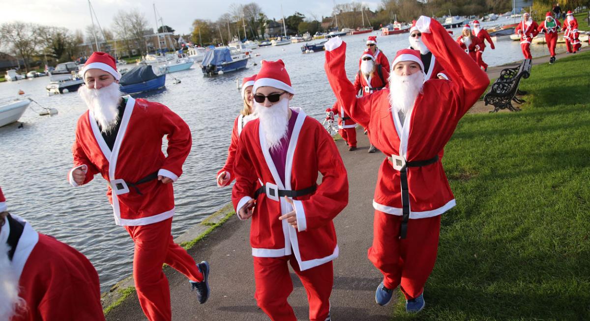 Pictures from the Christchurch Santa Run 2015 