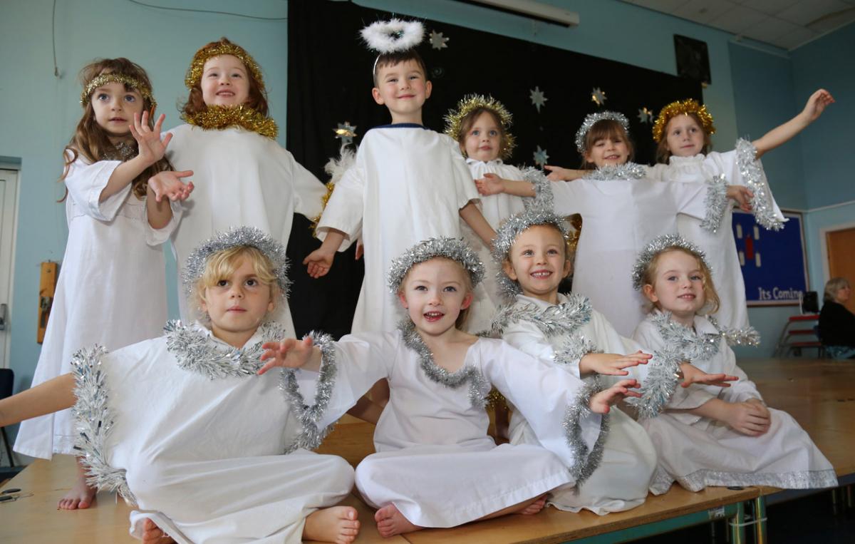 Pictures by Richard Crease Photography.  25% off nativity photo prints just add echosave25 at the checkout. 