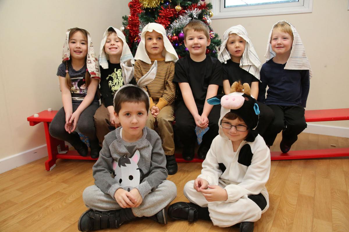 2015 Nativity - Twynham Primary School