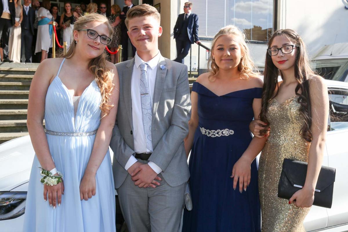 St Aldhelm's Academy Year 11 Prom 2018