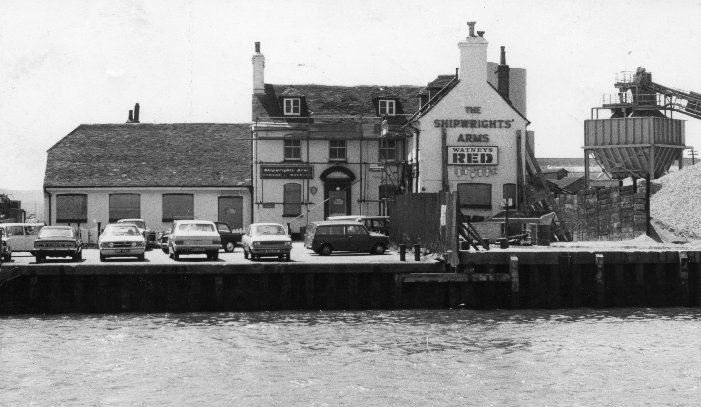Shipwrights Arms, Poole Quay, 2nd June 1975