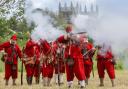 PICTURES: Sights and sounds of seventeenth century battle come to town