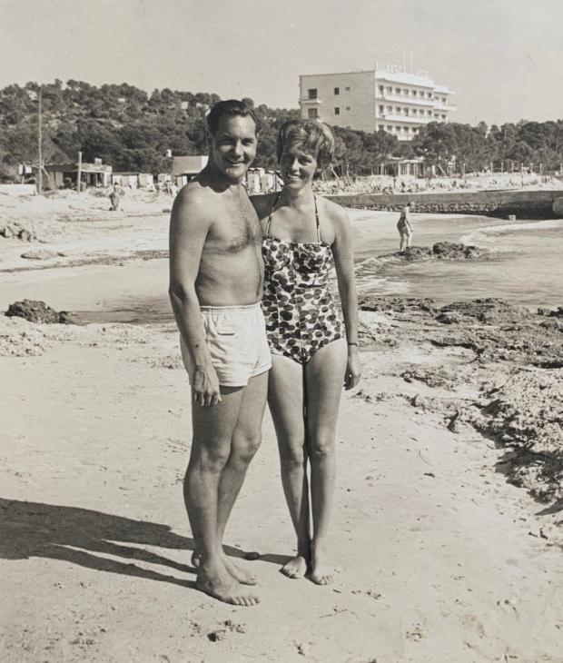 Bournemouth Echo: Peter 'PJ' Bath and his wife Liz on the beach at Magaluf in 1959