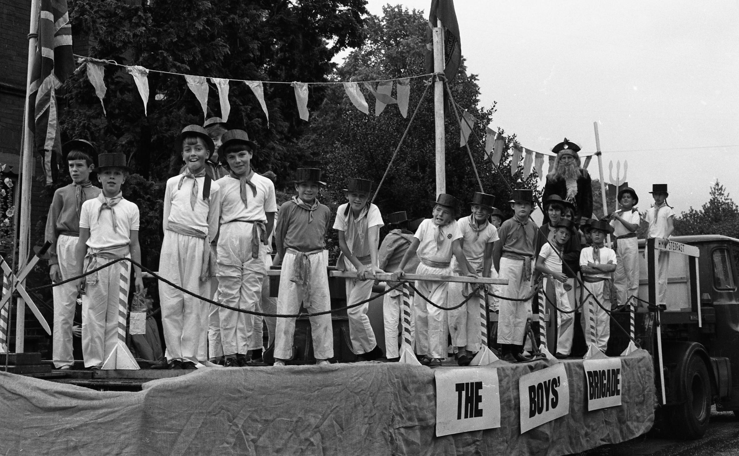 Eastleigh Childrens Carnival 1970. The Boys Brigade. August 22, 1970. THE SOUTHERN DAILY ECHO ARCHIVES. HAMPSHIRE HERITAGE SUPPLEMENT. Ref: 4410e