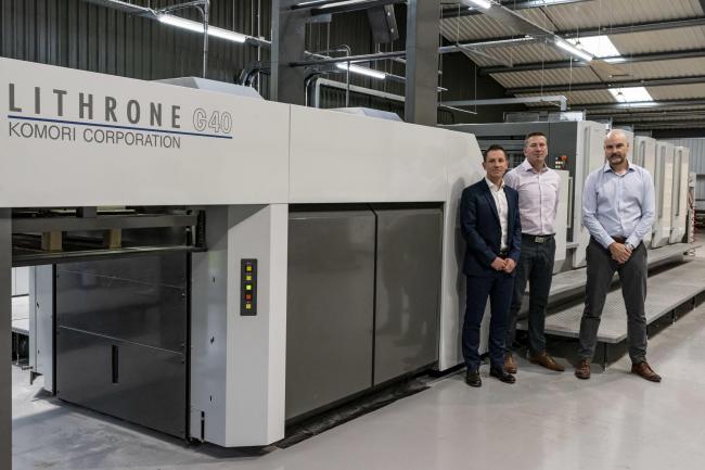 L-r, Andrew Robbins, managing director of Blackmore; Simon West, commercial director; and Nigel Hunt, production director with the new Komori GL40 press.