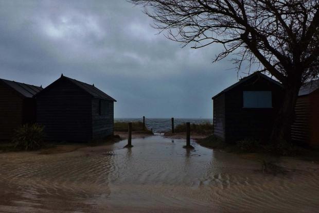 Bournemouth Echo: Knoll beach during Storm Barra. Picture from Robin Boultwood
