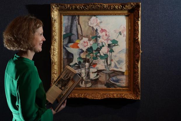 Bournemouth Echo: Art courses are a great gift option for people interested in painting. Picture: PA