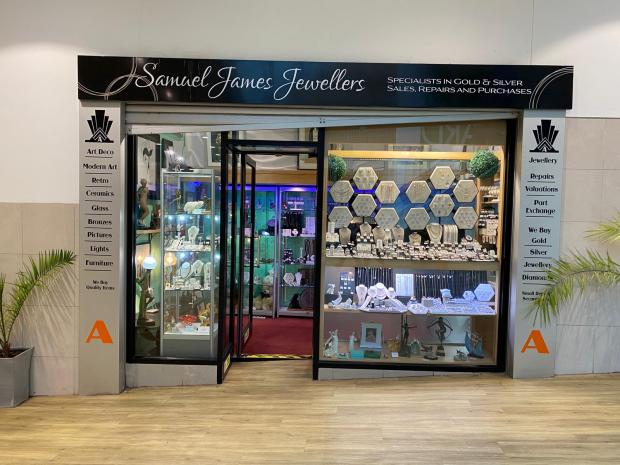 Bournemouth Echo: Samuel James Jewellers in Richmond Gardens Shopping Centre