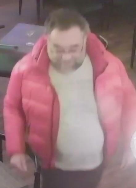 Bournemouth Echo: Police have released CCTV images of two men they would like to speak with following bilking at Wonderful Kitchen in Charminster. 