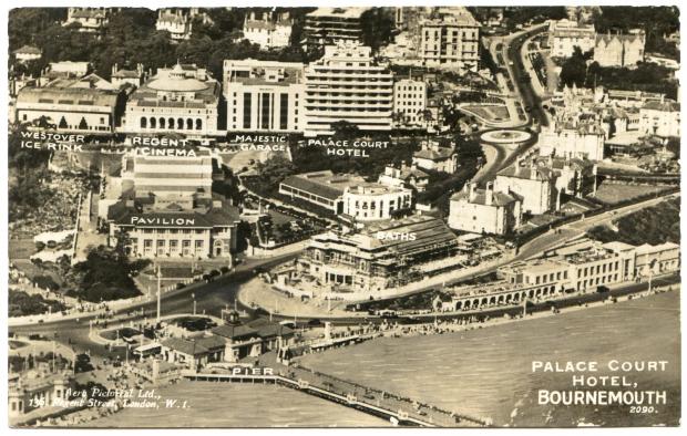 Bournemouth Echo: Post card of the Palace Court Hotel