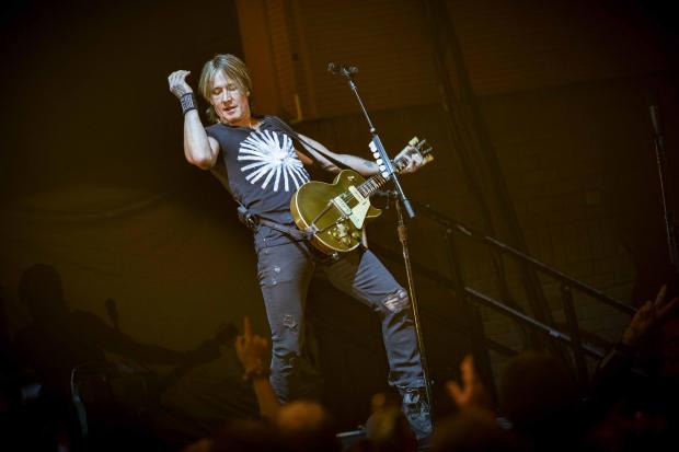 Bournemouth Echo: Keith Urban at the BIC. Picture: www.rockstarimages.co.uk 