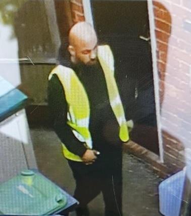Bournemouth Echo: Image of man police would like to speak with