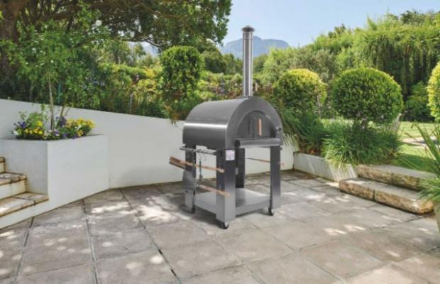 Bournemouth Echo: Fire King Large Pizza Oven (Aldi)