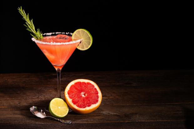 Bournemouth Echo: A cocktail with grapefruit and lime. Credit: Canva