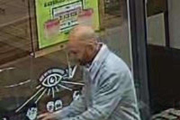 Do you recognise this man? Police investigate after £3,000 bike stolen