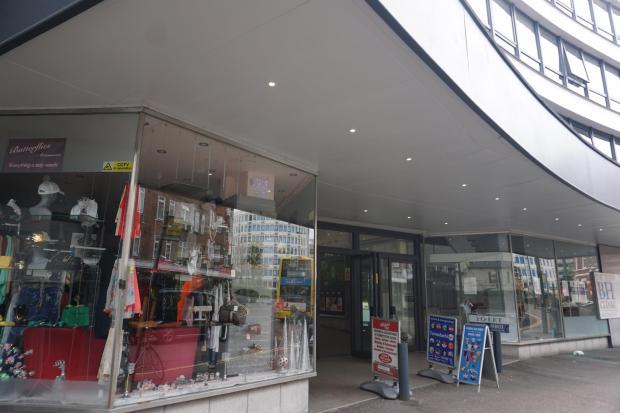 Bournemouth Echo: Burlington retail arcade from St Peters Road