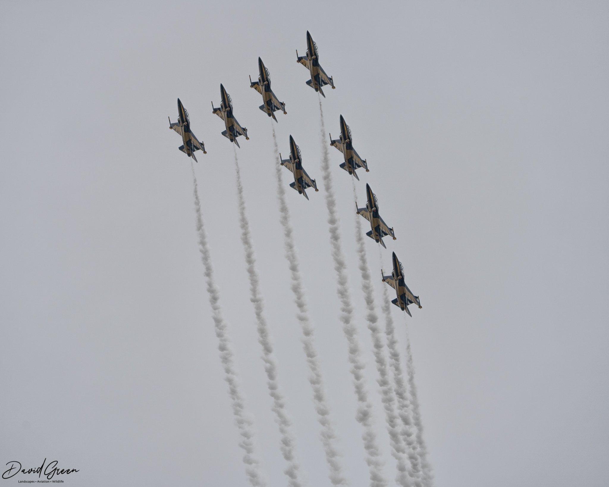 Korean air display team Black Eagles flying over Sandbanks - Vimarsana News