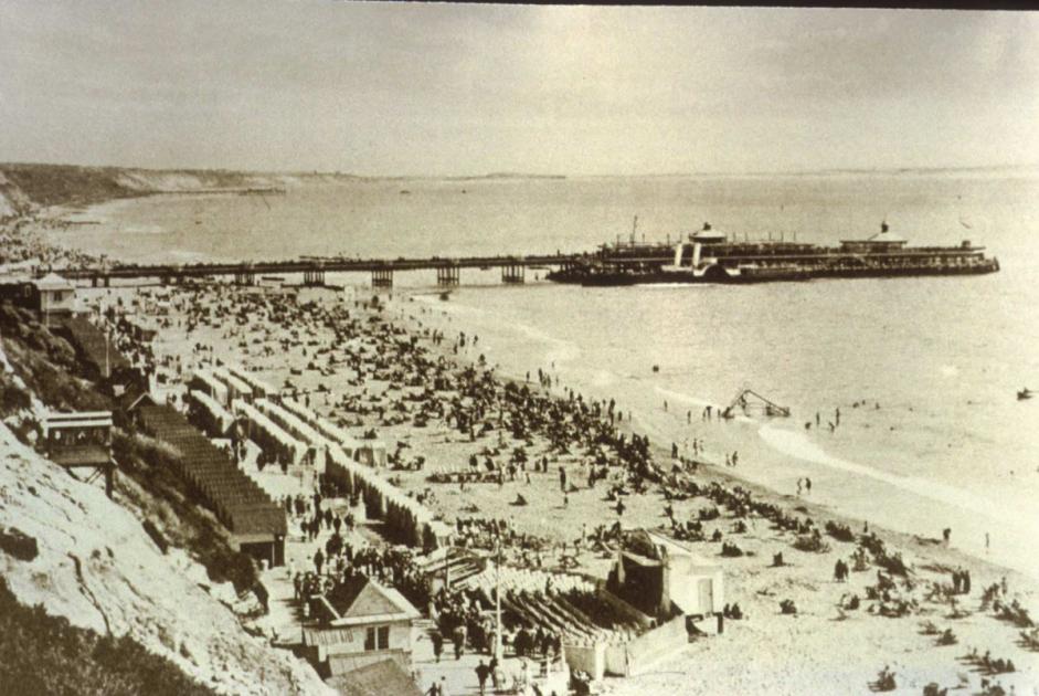 Picture of the day: Bournemouth Pier circa 1930s