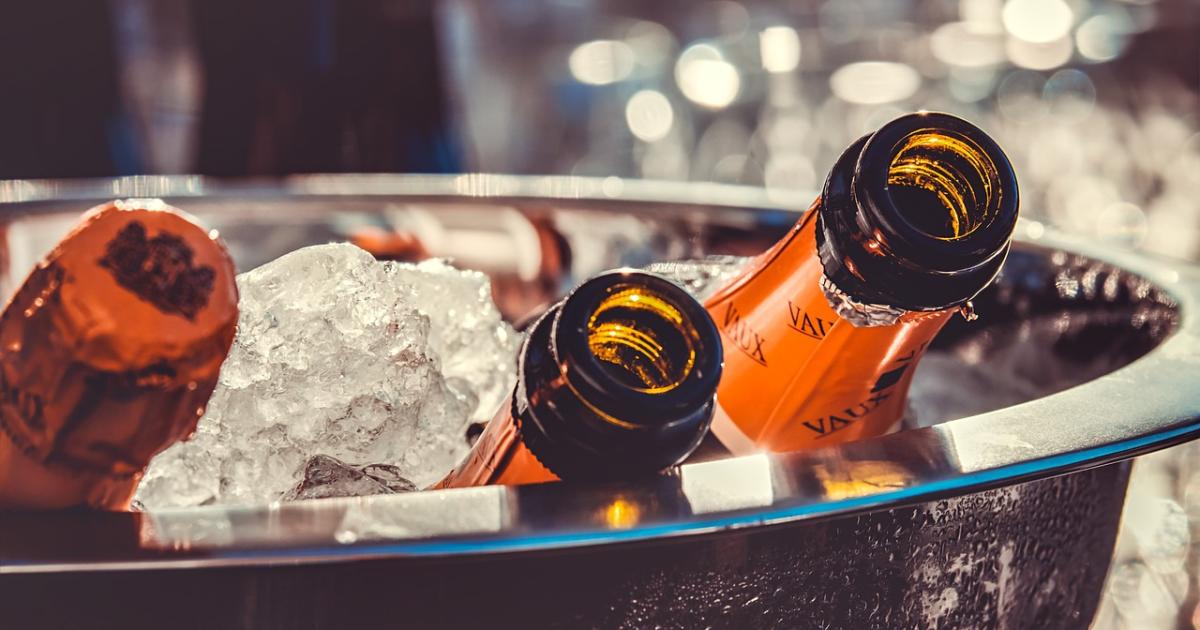 Francos Yard in Westbourne applies to sell alcohol - Vimarsana News