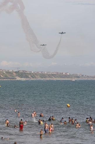 Pictures from the final day of the Bournemouth Air Festival 2011. Sunday flying display.