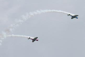 Pictures from the final day of the Bournemouth Air Festival 2011. Swip Team Twister Duo.
