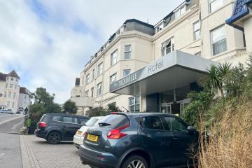 Closed Bournemouth hotel could become flats for residents