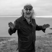 Billy Connolly and The Sex Life of Bandages