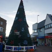 'It looks too straight': Poole residents are divided on a new Christmas tree