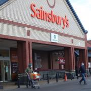 Shopping chaos after Sainsburys and Tesco issues