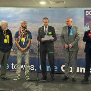 Councillor Gavin Wright (second from the right)