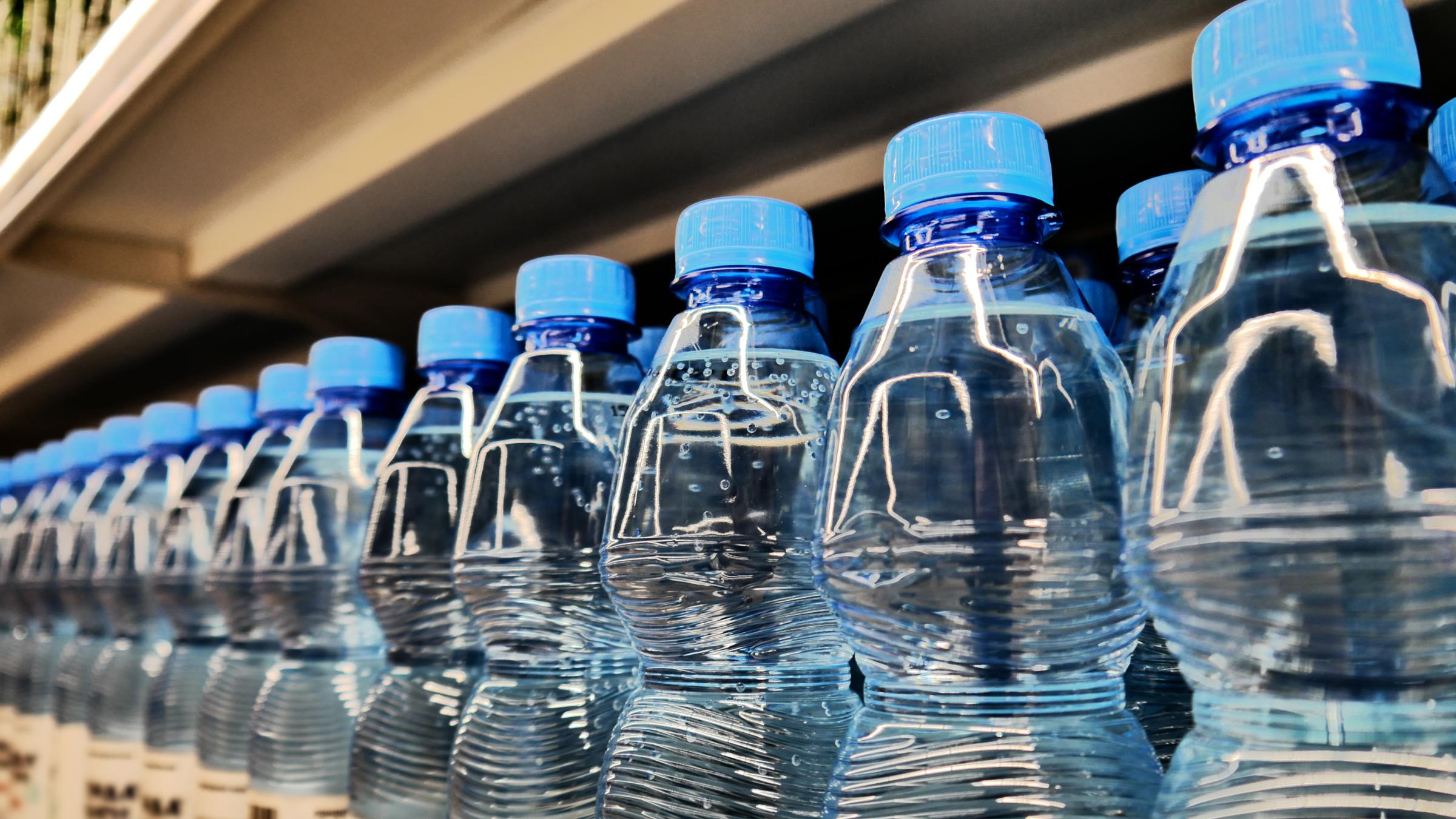 Government urges UK households to stock nine emergency items