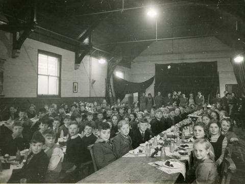 East Howe school dinner hall