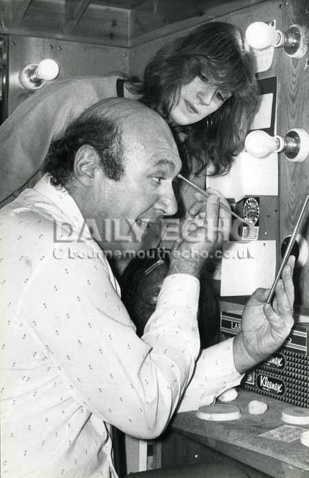  Comedian Bernard Bresslaw, who played Blackbeard in Poole Arts Centre panto Robinson Crusoe, showed Helen James his make-up secrets. Taken in 1983.