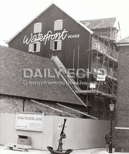 1988 saw the building of a new museum, the Waterfront, on Poole Quay.