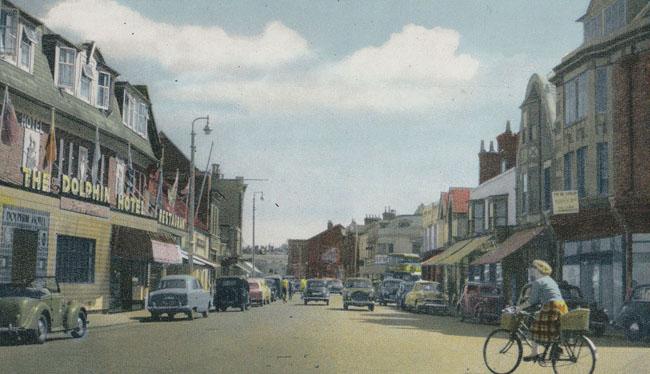 Postcard of Poole High Street showing the Dolphin Hotel on the left circa 1960s. Submitted by Maureen Connell