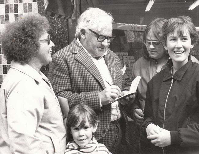 In 1981 top comedian Ronnie Barker signed autographs in Poole High Street for Mrs Pam Coles, Tracy Coles, Nicki Welsh and Claire Coles whilst he and the BBC were filming  a programe called By The Sea in the town - Daily Echo Photo